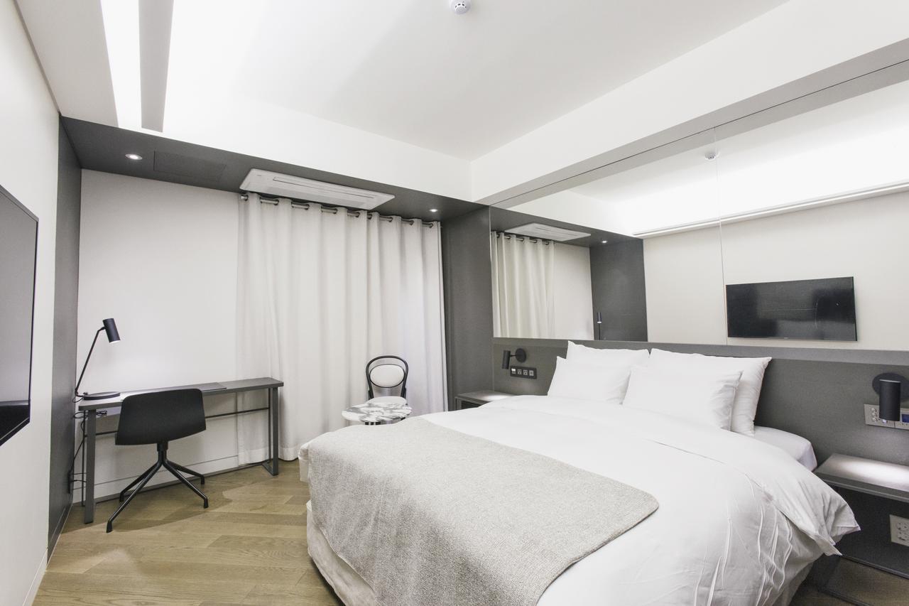 Gwangmyeong Js Boutique Hotel Екстериор снимка